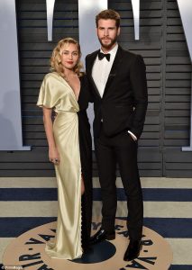 Liam Hemsworth-Miley Cyrus