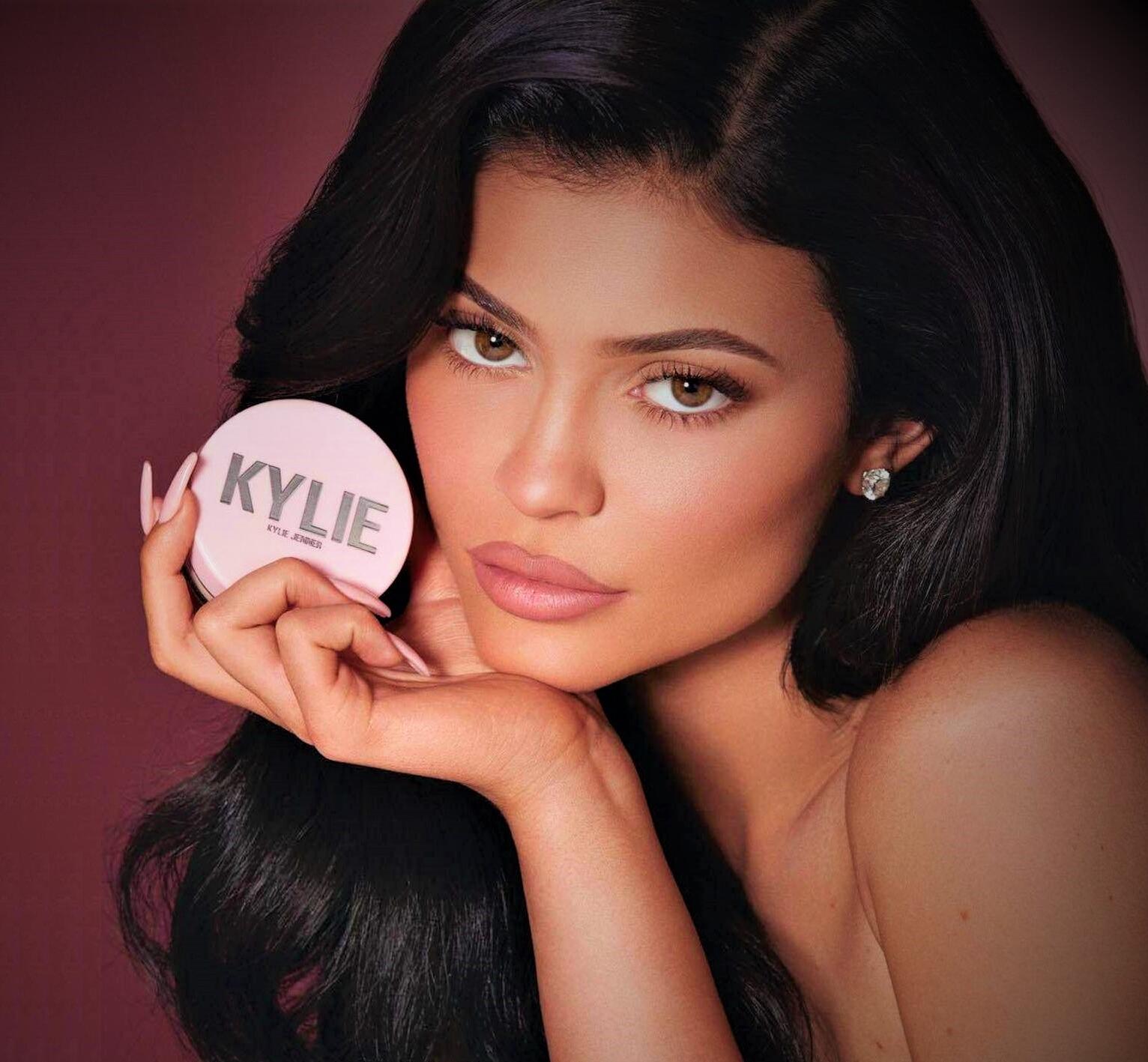 Forbes Magazine has named 22-year-old Kylie Jenner the youngest self-made billionaire for the second time in a row.