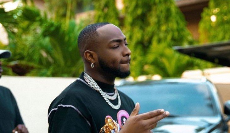 Davido Crowns Himself 